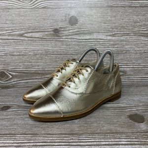 Cole Haan Womens Goto Arden Oxford Metallic Gold Cap Toe Shoes  Size 5  NEW